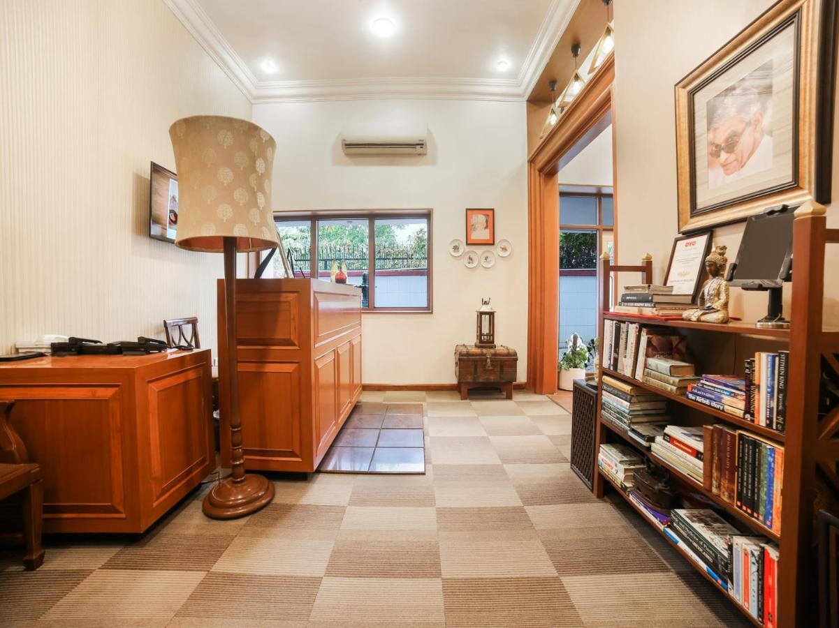 אגרה Capital O 10953 Dayal Lodge - A Boutique Hotel מראה חיצוני תמונה