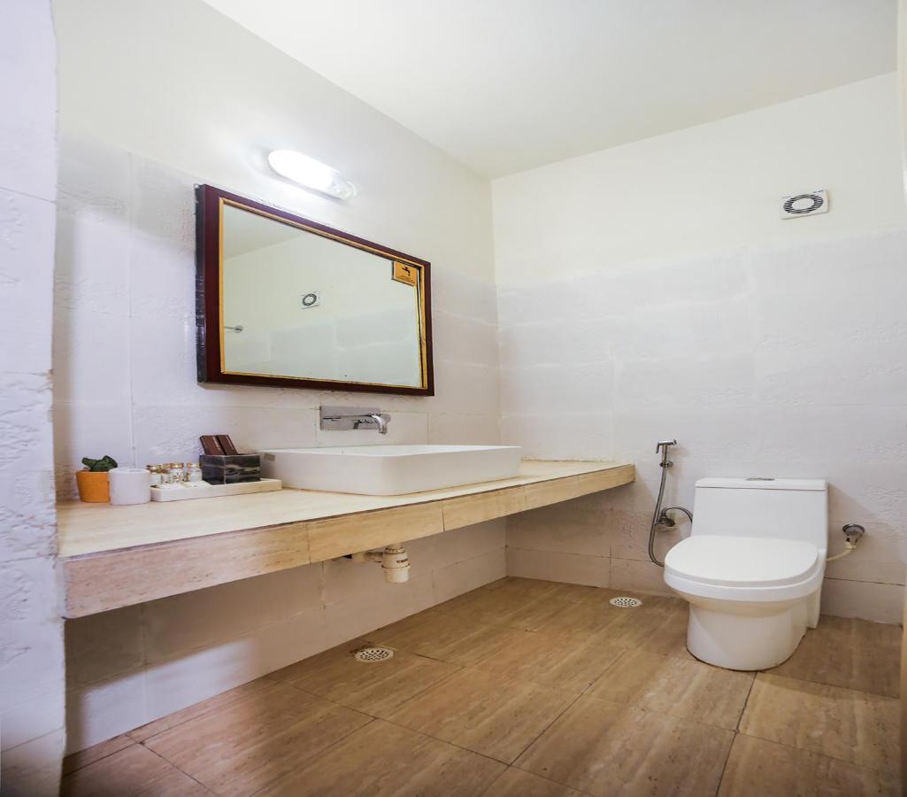 אגרה Capital O 10953 Dayal Lodge - A Boutique Hotel מראה חיצוני תמונה